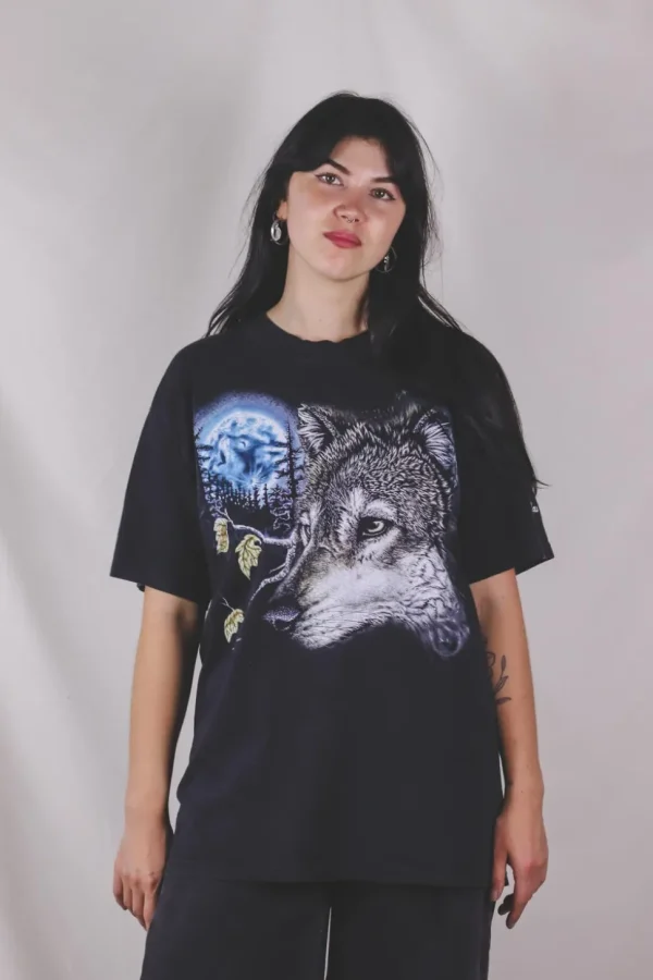 Dark wulf vintage t-paita
