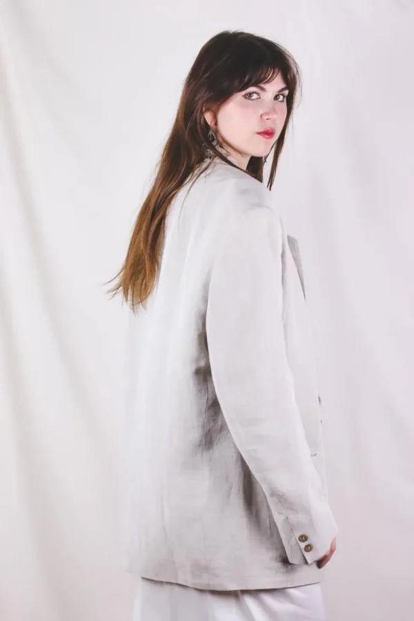 Elva kotimainen vintagebleiseri