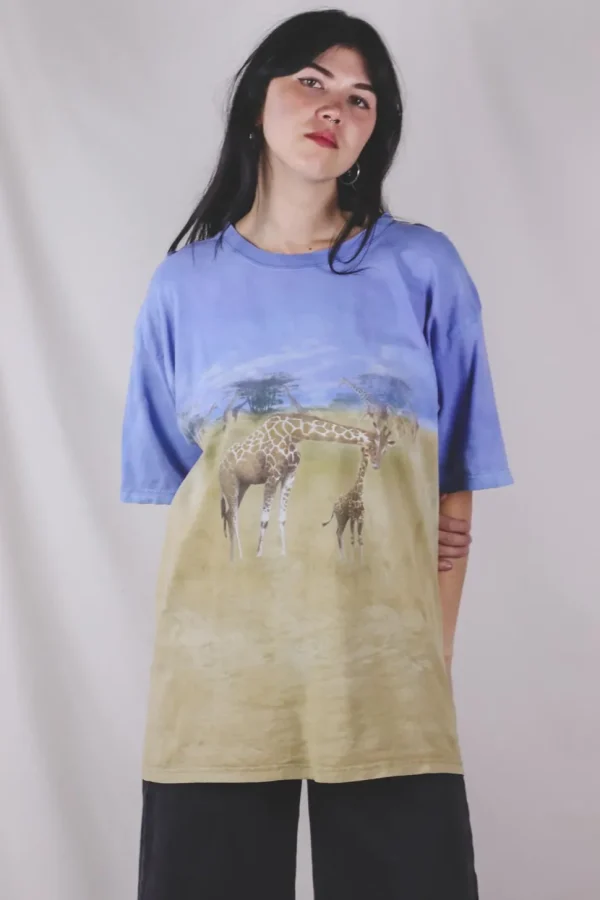 Giraffes vintage t-paita