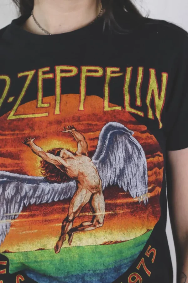 Led Zeppelin 2hand t-paita