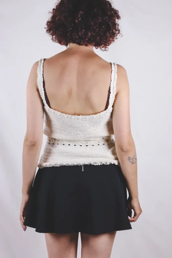 Naomi vintagevirkkuutoppi