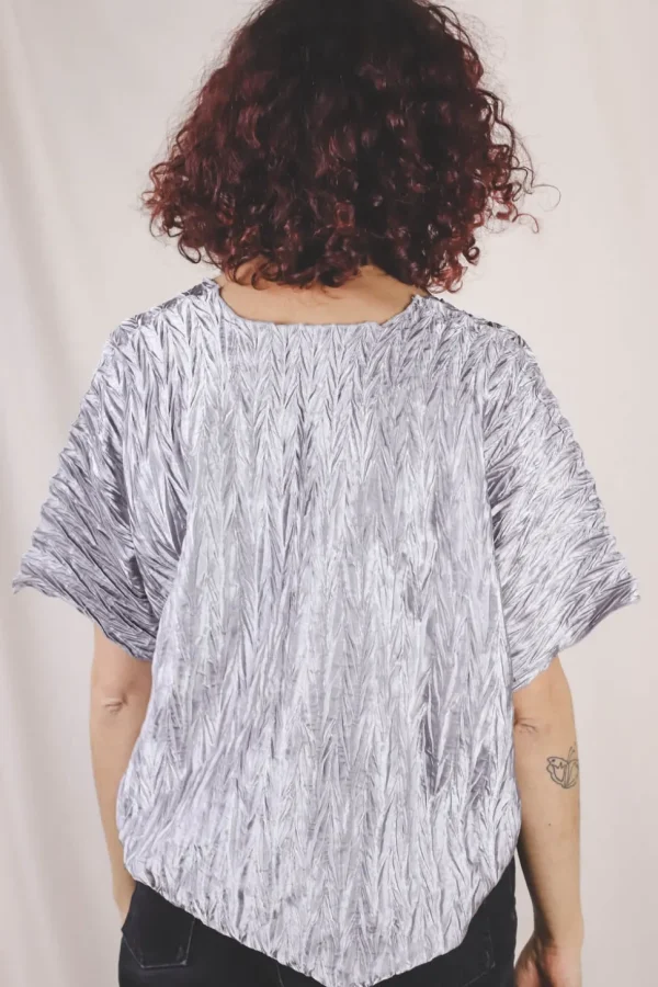 Nila krepattu vintage t-paita