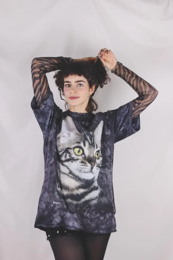 Pretty cat vintage t-paita