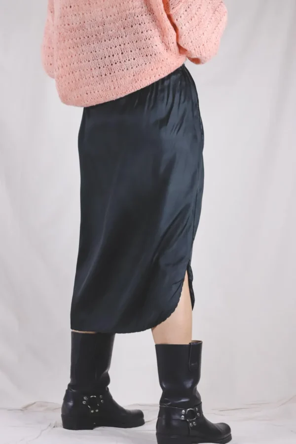 Sanni vintagealushame