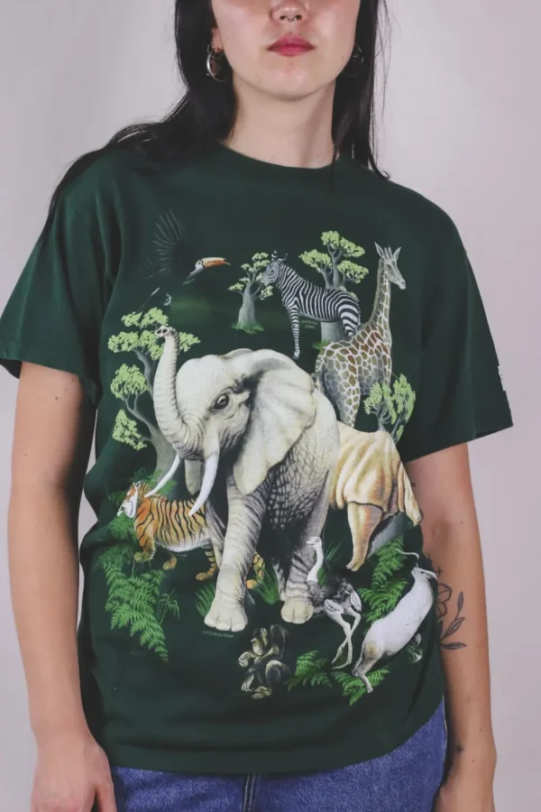 The wild vintage t-paita